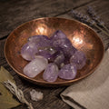 Cuarzo Amatista Natural Pulido 100 gr. Piedra Rodada para la  Protección, Intuición y Energía.