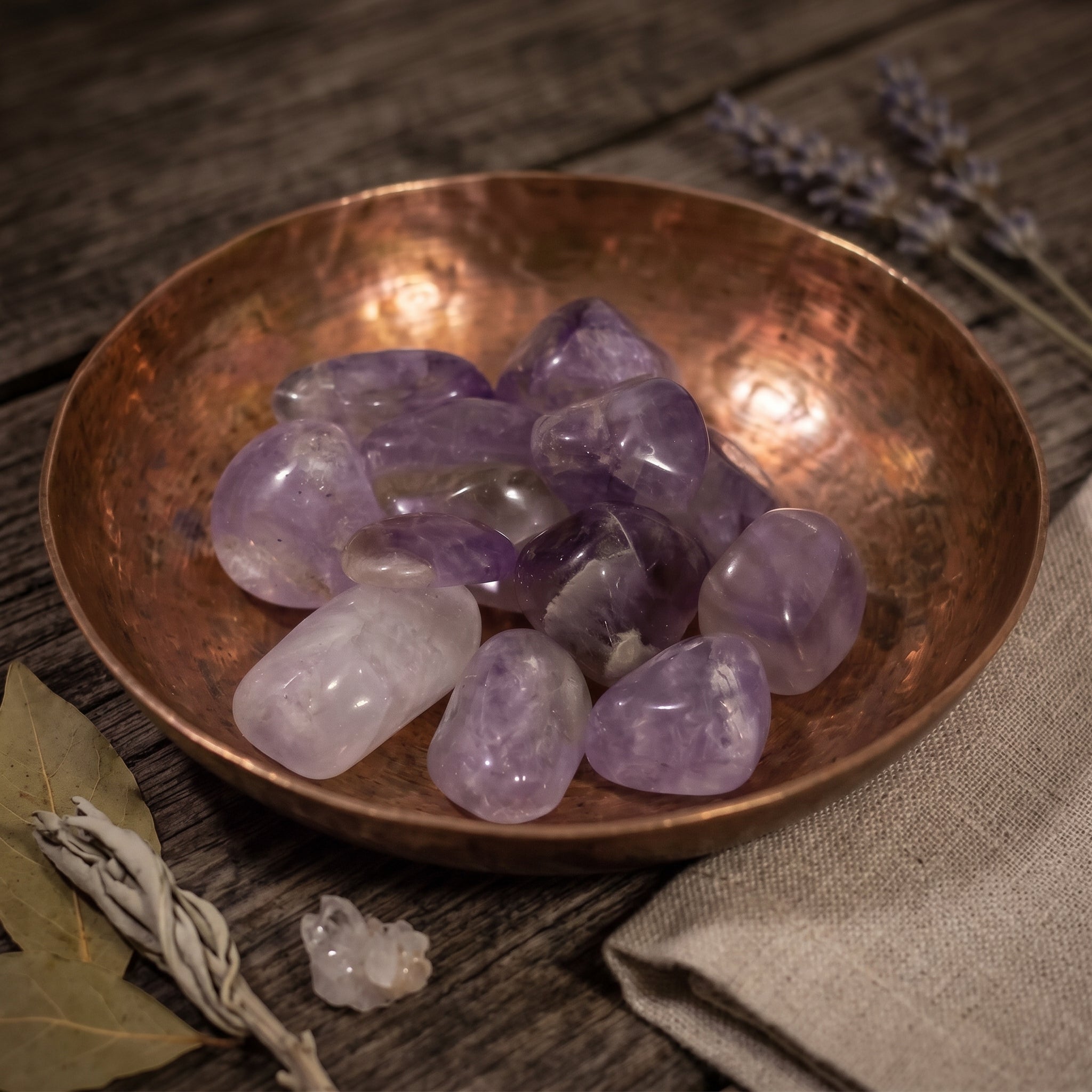 Cuarzo Amatista Natural Pulido 100 gr. Piedra Rodada para la  Protección, Intuición y Energía.